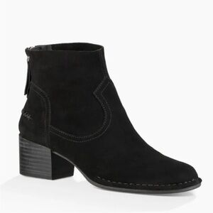 Ugg Bandara Black Suede Leather Block Heel Chelsea Boots size 9